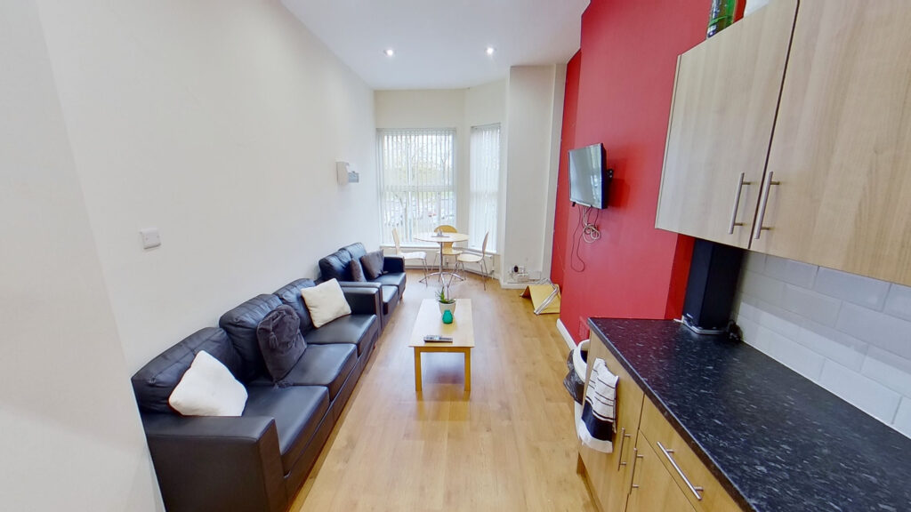 Flat 2, 5 Noel Street