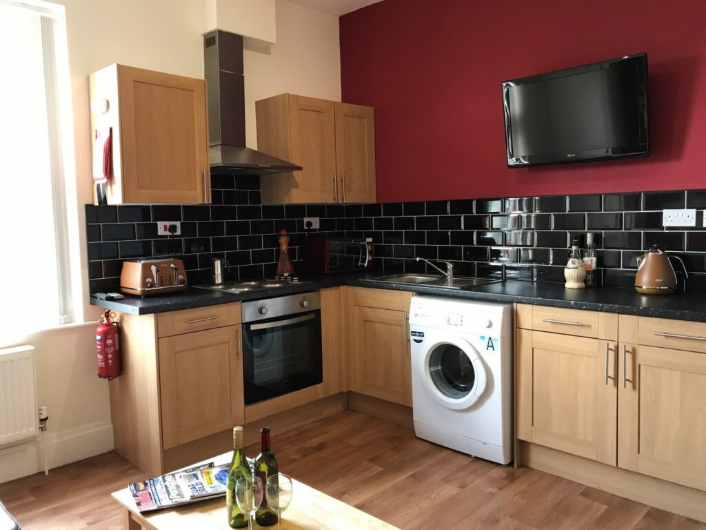 Flat 2, 133 Foxhall Road